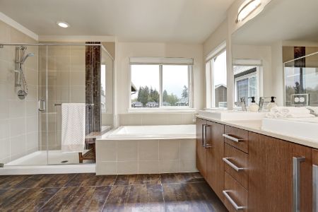 5 Signs It's Time for a Bathroom Remodel Thumbnail