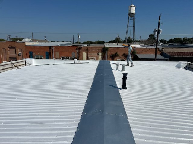 Roof Coating Polyglass Silicone, Maybank Texas.
